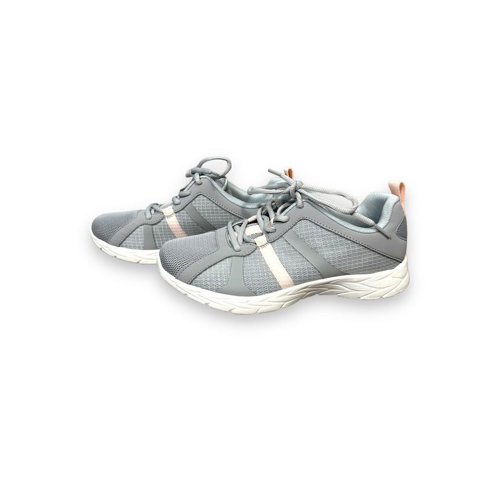 Vionic Radiant Walking Shoes
